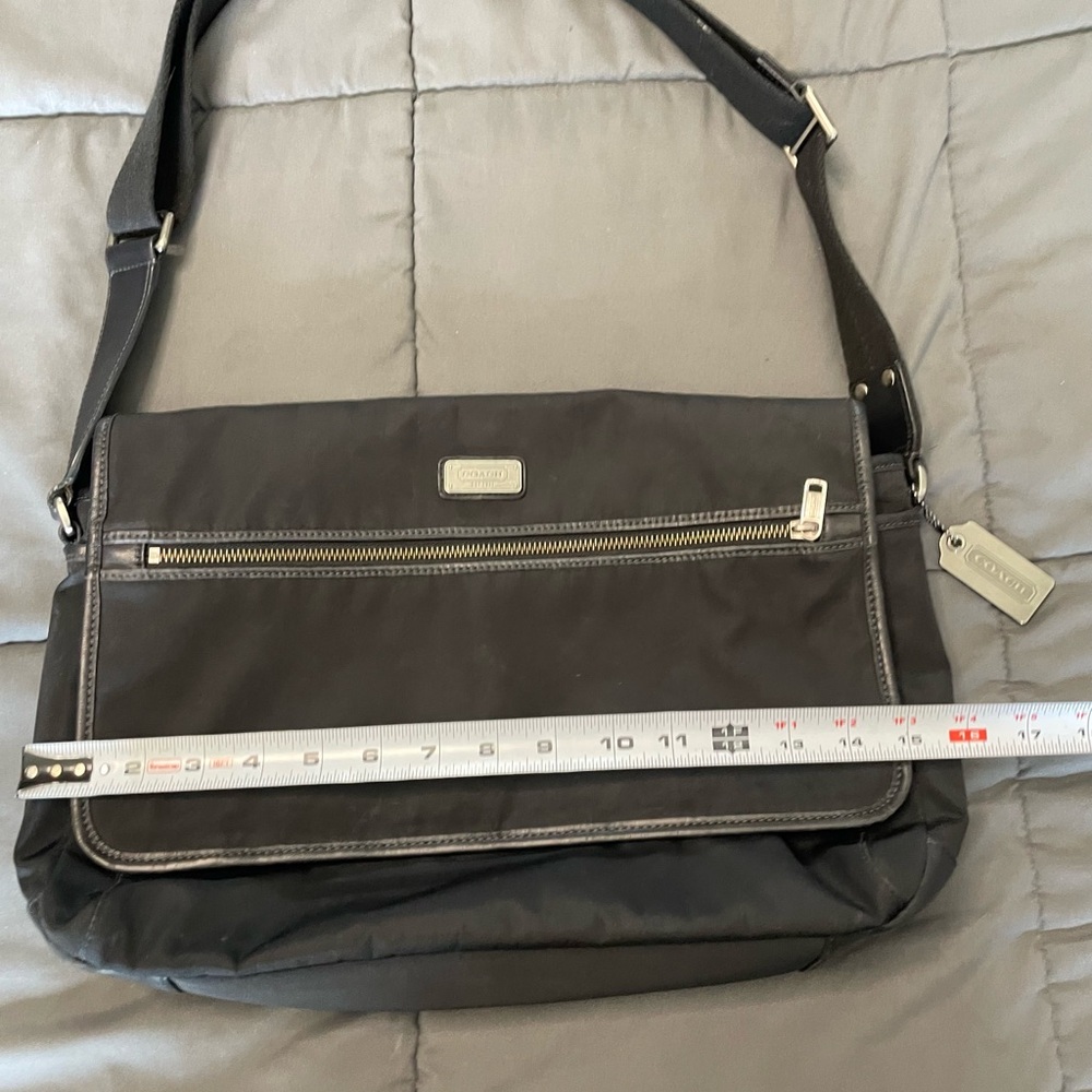 Coach Black Messenger Bag nylon with leather trim - Picture 2 of 12